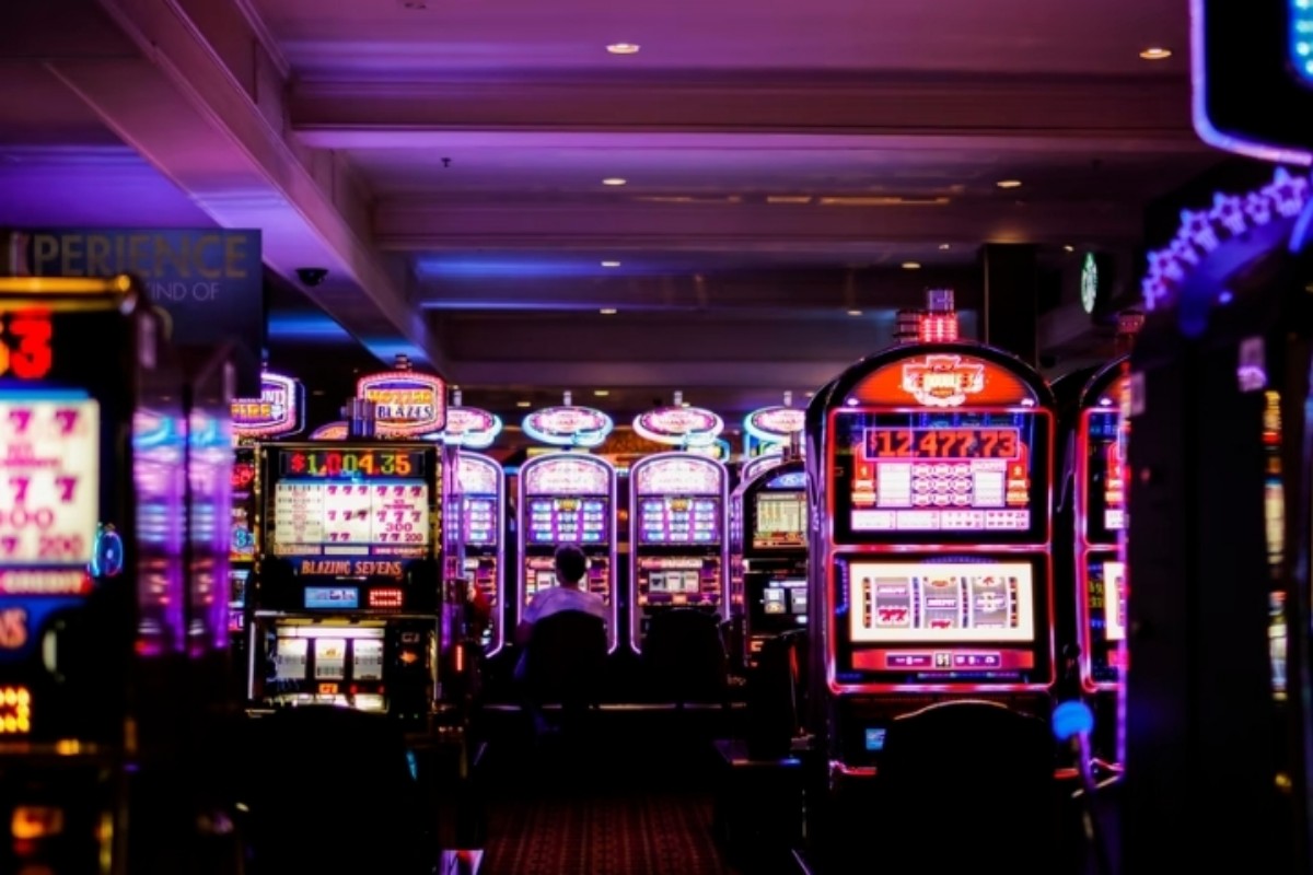 Exploring the World of Online Casinos: A Gateway to Entertainment and Excitement